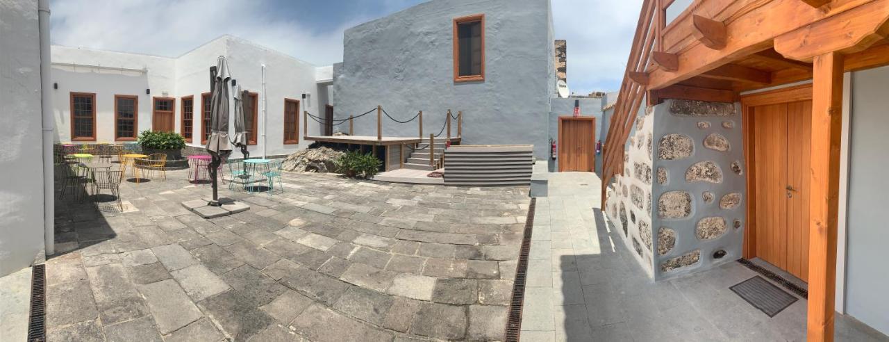 Jacio House *